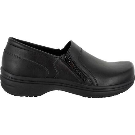 Easy WORKS by Easy Street Bentley Women s Slip Resistant Clog E200161